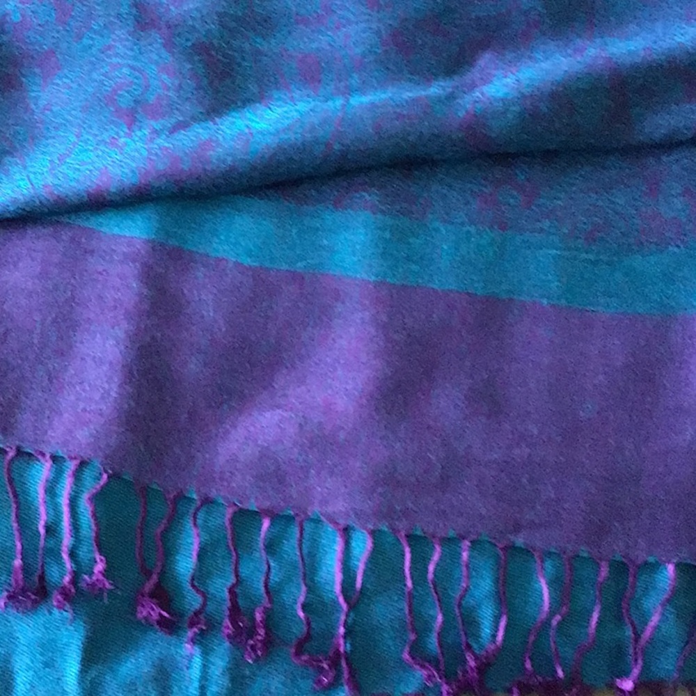 Pashmina scarf
